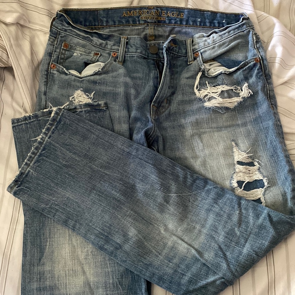 American Eagle Distressed Slim Straight Jeans